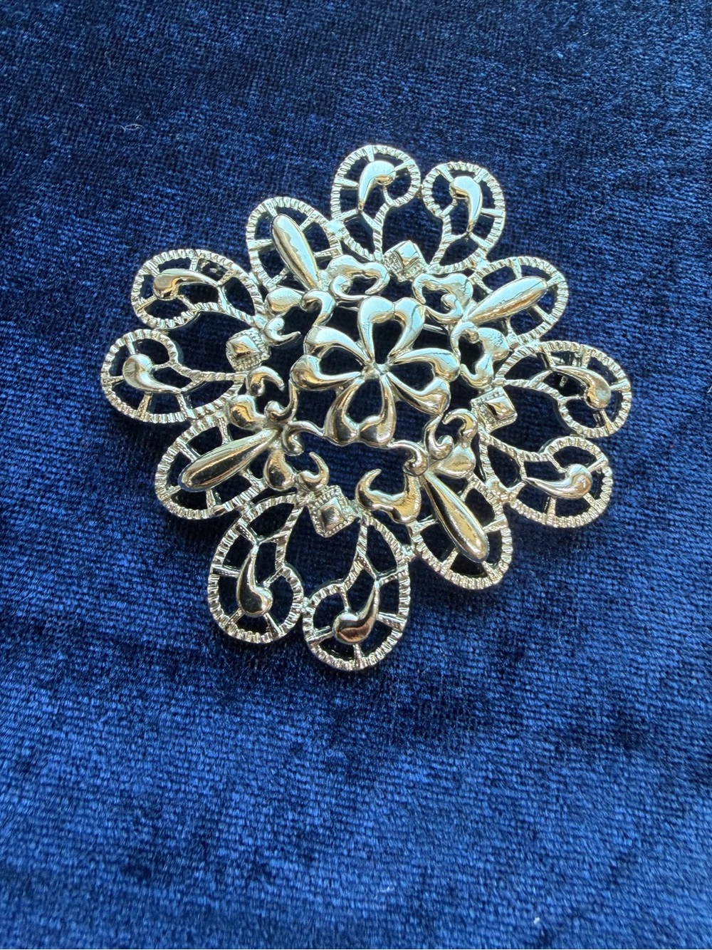 Vintage Silver-tone Filigree Brooch